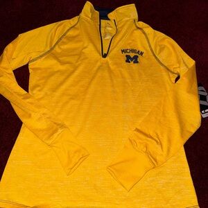 Michigan Wolverines Women's Size Medium 1/4 Zip Long Sleeve Colosseum Shirt NWT